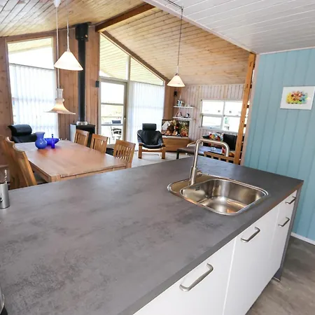 Cozy With Wooden Stove By The Sea - Sj732